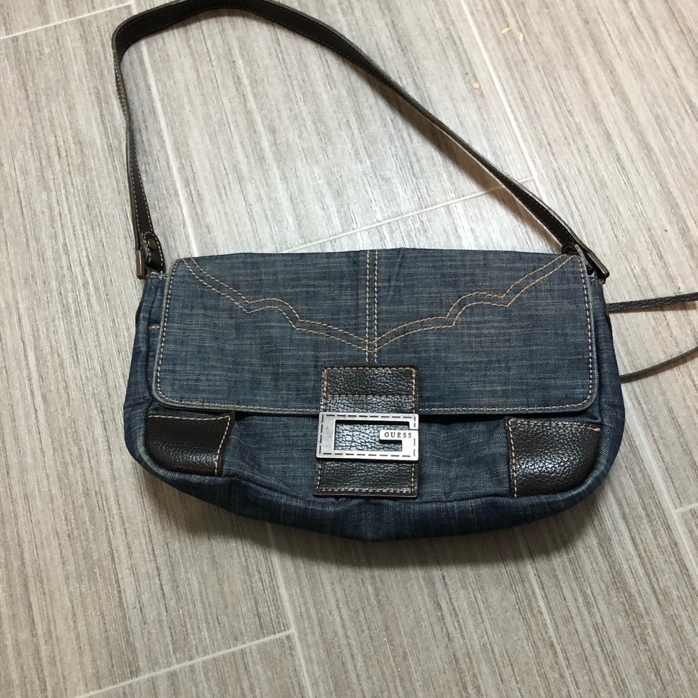 Guess shoulder bag
